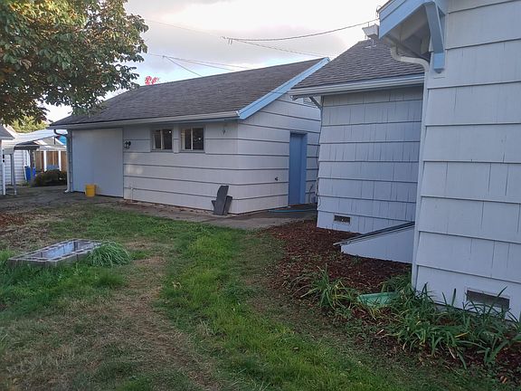 2nd image of 416 Plymouth St NW