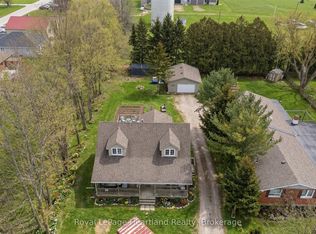 25 John St W, Minto, ON N0G1M0