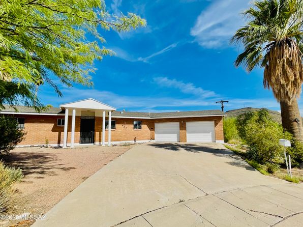 422 N La Cholla Blvd