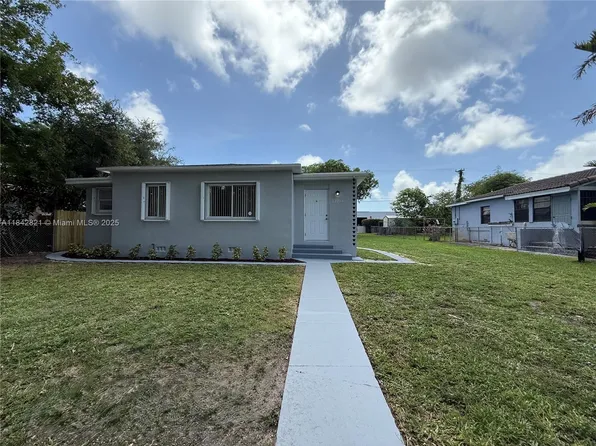 12235 NE 12th Pl, North Miami, FL 33161