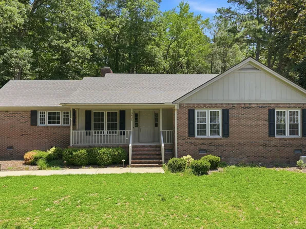 3425 Weatherstone Drive, Rocky Mount, NC 27804