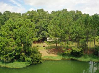 1954 Oak Level Rd, Richmond Hill, GA 31324
