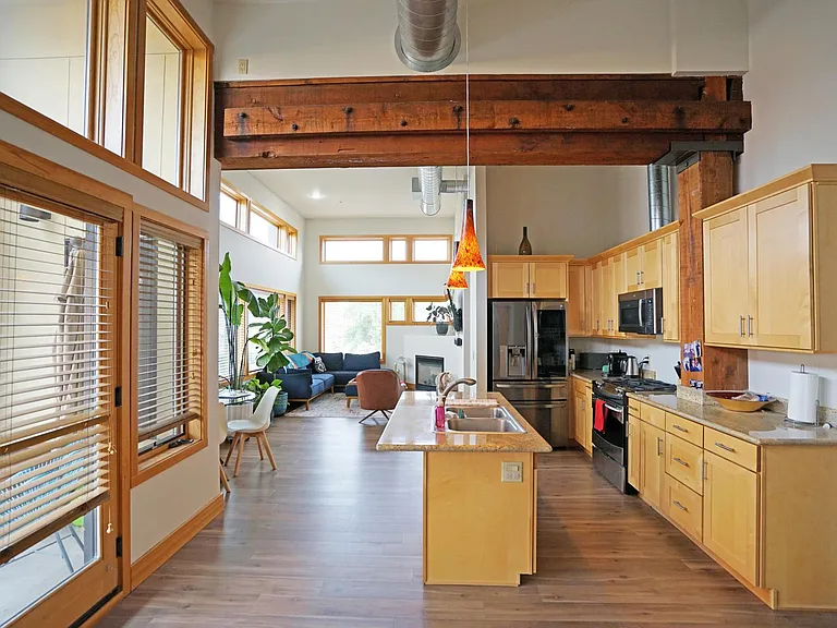 17 N 3rd St #204 — Photo 3