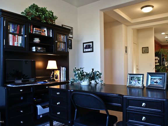 2nd image of 601 W Camino Curvitas