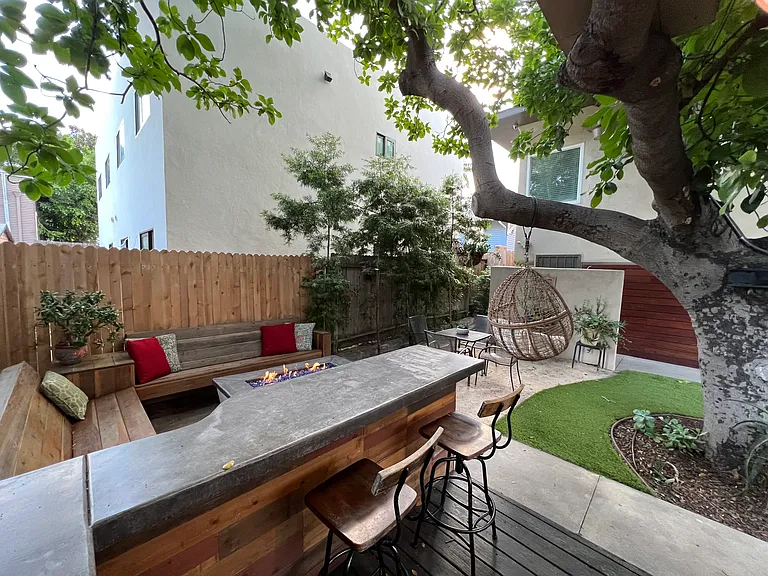 942 23rd St #E — Photo 25