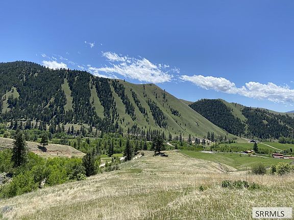 4th image of 36 Chukar Ridge Ln