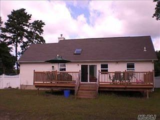 1st image of 73 Samantha Dr