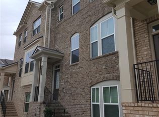 664 Sunset Park Dr, Suwanee, GA 30024