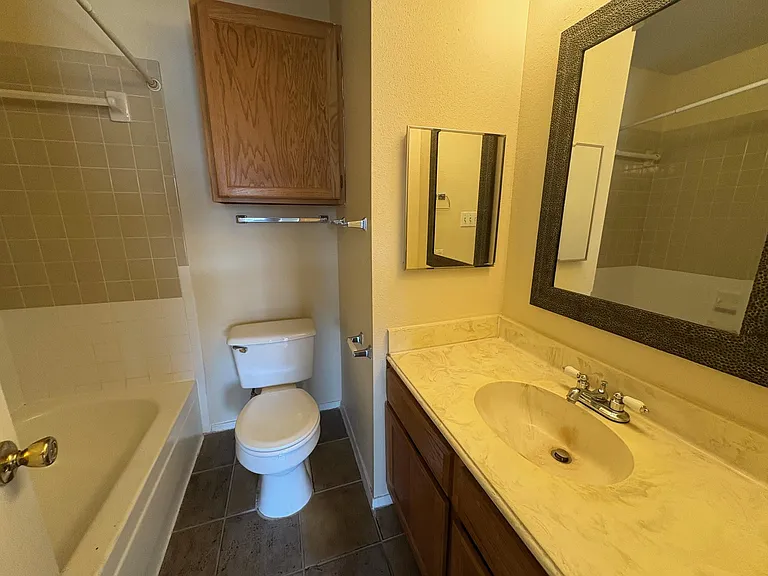 2801 Rio Grande St #303 — Photo 9