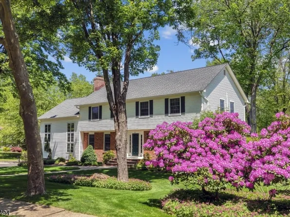 21 Dorset Rd, Washington Twp., NJ 07853