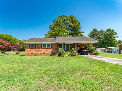 1110 N Webb Street, Selma, NC, 27576