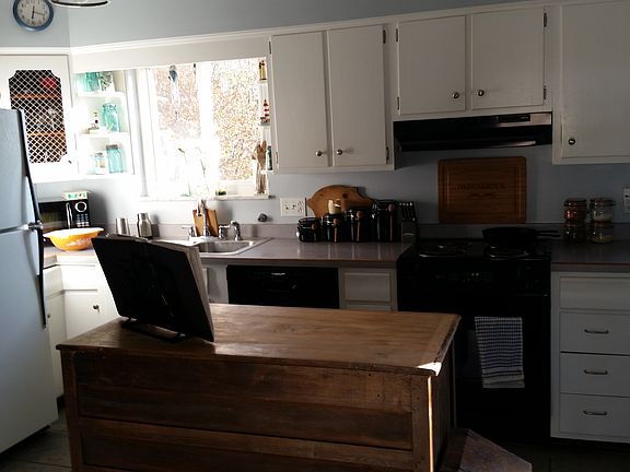 3rd image of 4019 Wildcherry Ct