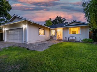 1910 Tonja Way, Santa Rosa, CA 95401