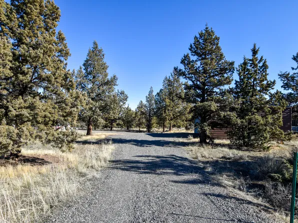 65450 76th St, Bend, OR 97703