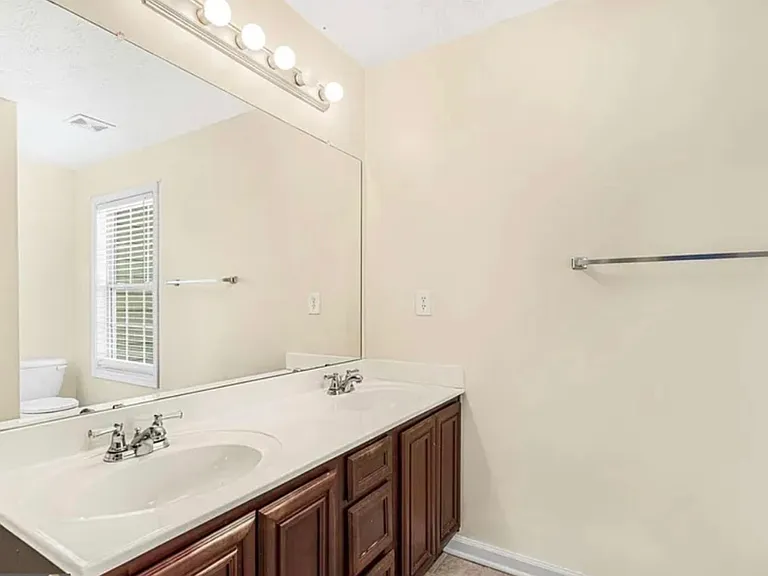 7590 Summer Berry Ln — Photo 17