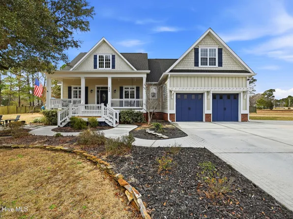 100 Cove Side Lane, Hampstead, NC 28443