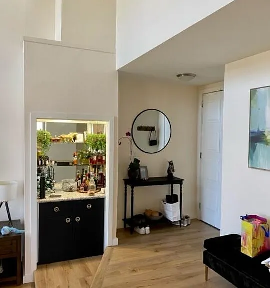 221 S Gale Dr #406 — Photo 16