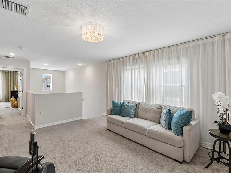 4023 Gardenia Ave — Photo 33