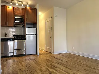 Rented by PocketBroker Inc