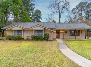 1904 Hughey Dr, Longview, TX 75601