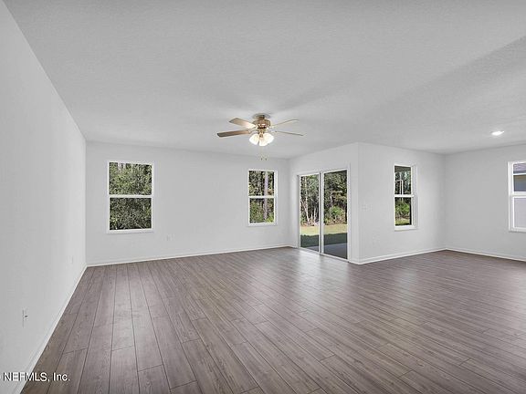 5th image of 5944 Crosby Lake Way E