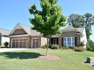 6723 Chimney Ridge Ct, Hoschton, GA 30548