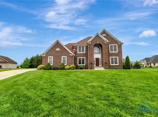 6750 Blue Stone Ct, Whitehouse, OH 43571