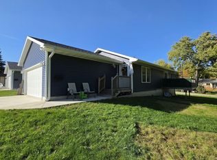 215 E K St, Forest City, IA 50436