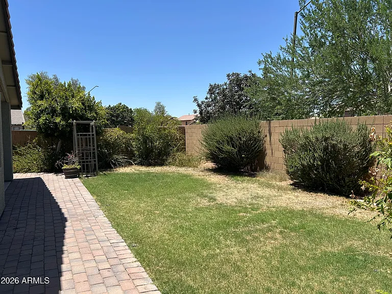 12406 W San Juan Ave — Photo 21