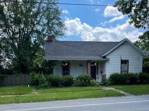413 W South St, Hillsboro, OH 45133