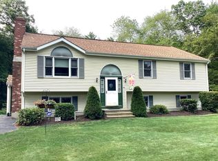 297 Elm St W, Raynham, MA 02767
