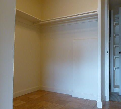 4th image of 103 Monmouth St #33