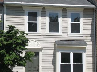 54 Kinsman View Cir, Silver Spring, MD 20901