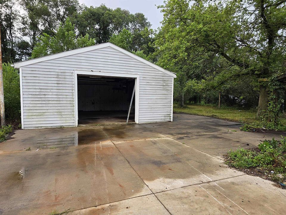 2nd image of 1113 Lindale Rd