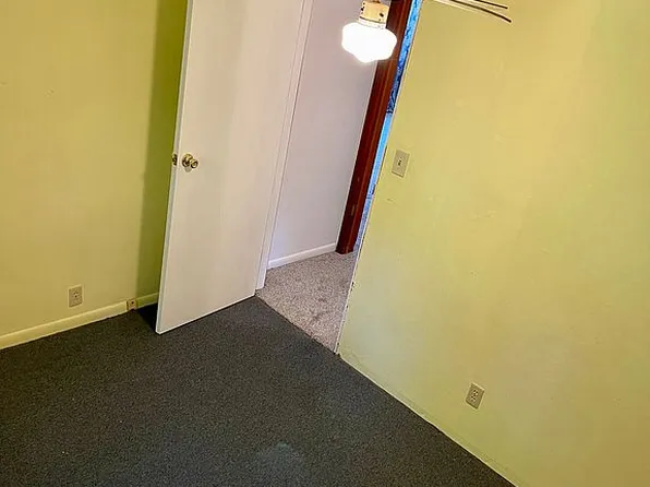4730 S Washington St, North East, PA 16428