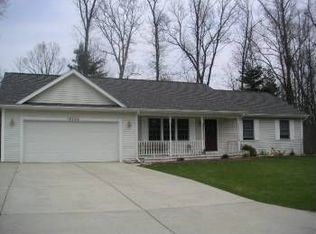 15299 Red Oak St, Grand Haven, MI 49417