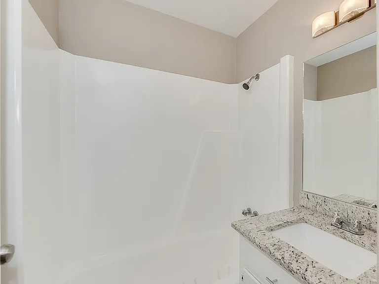 3917 Olive St #B — Photo 9