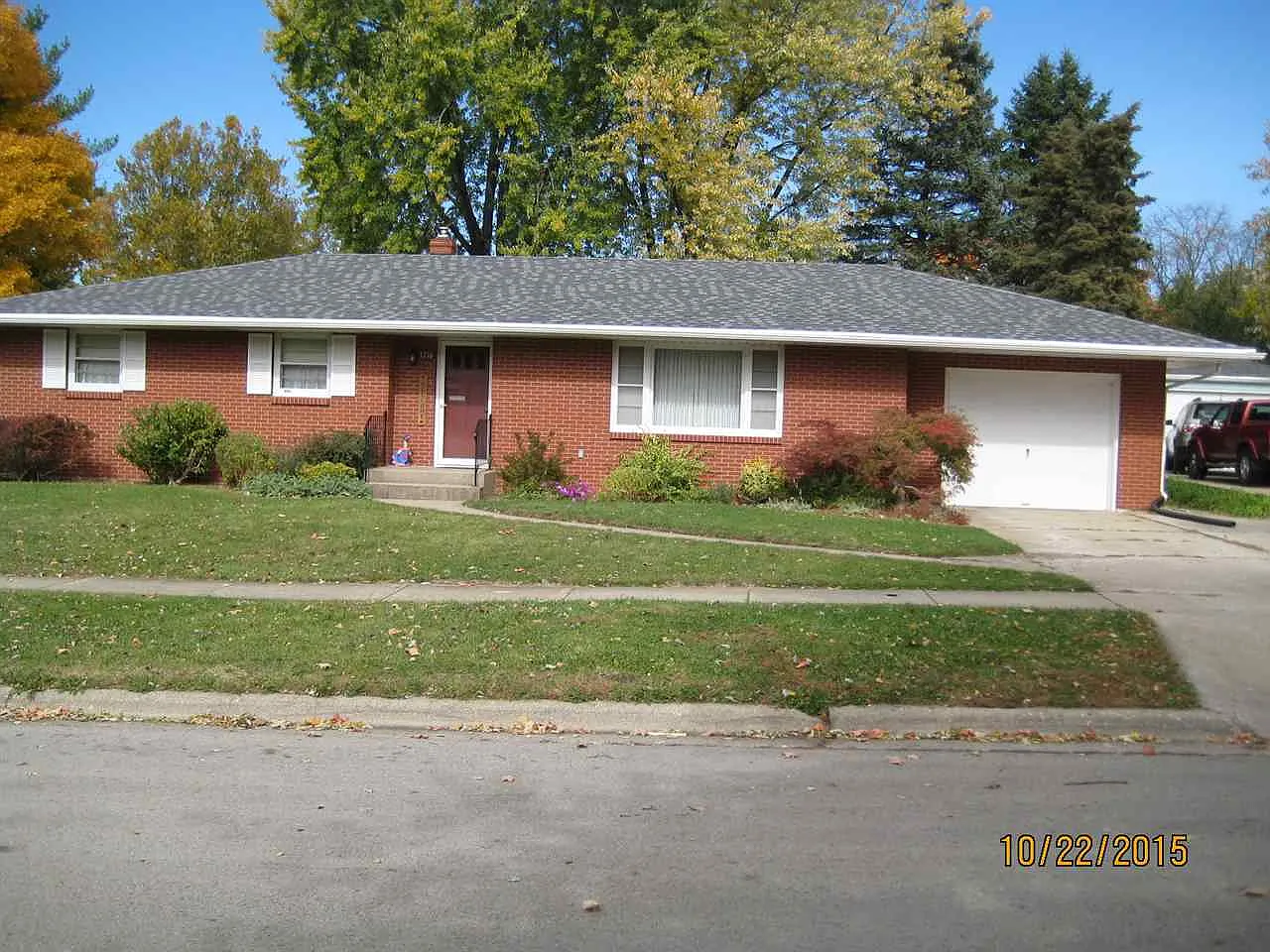 3716 Kentucky Dr photo 1
