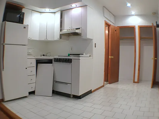 Rented by Salizzoni Realty | media 7