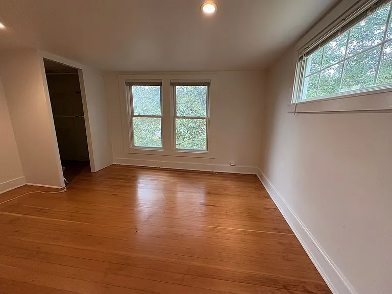 6703 47th Pl SW — Photo 7