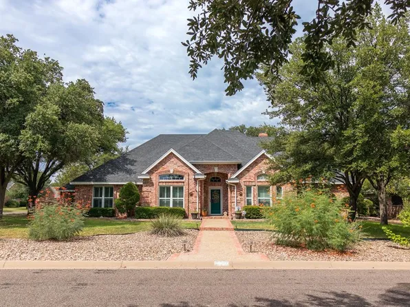 2710 Santiago Canyon Trl, San Angelo, TX 76904