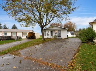 8 Maple Leaf Ter, Innisfil, ON L0L1L0