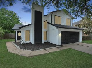 11042 Landsbury Cir, Houston, TX 77099