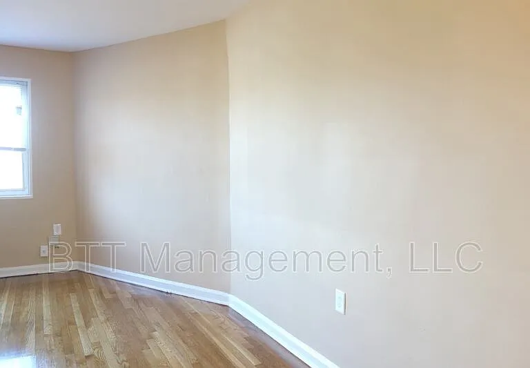 4013 38th St #203 — Photo 5