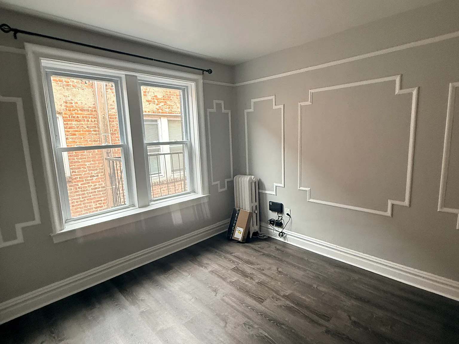 355 Danforth Ave — Photo 1