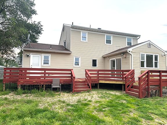 2nd image of 541 Pacific Ave