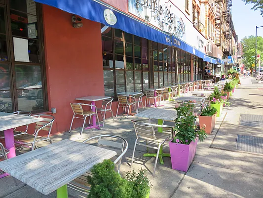 Rented by Space Real Estate | media 44