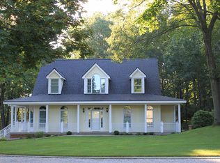 611 Bald Eagle Lake Rd, Ortonville, MI