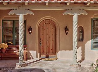 6905 Guadalupe Trl NW, Los Ranchos De Albuquerque, NM 87107