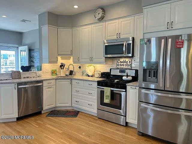 119 Randall Ave #A — Photo 10